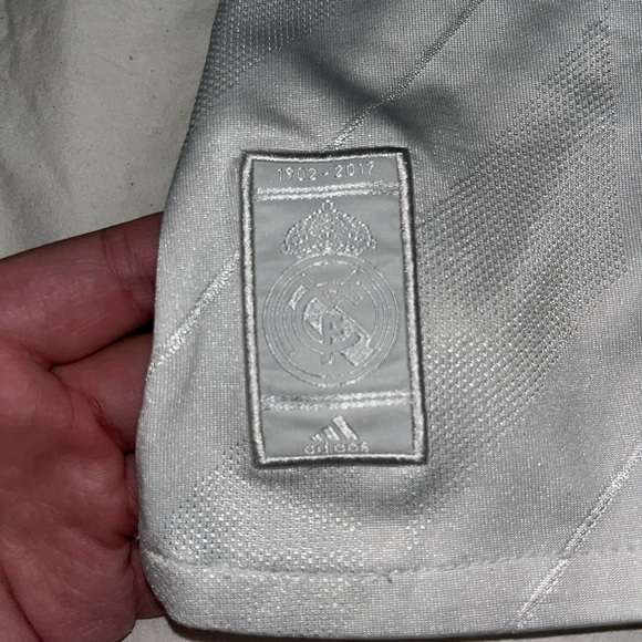 2017 Benzema (Real Madrid) and Neymar (PSG) Jersey 100%Authentic with climacool - Picture 12 of 17